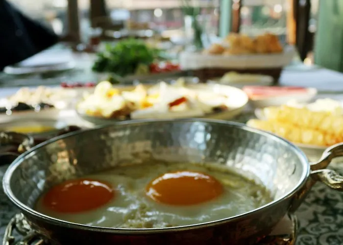 Karamazov Antik * Ağva