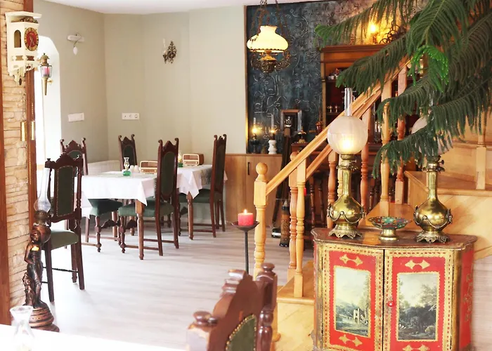 Karamazov Antik Hotel