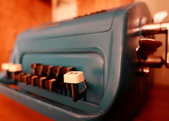 Karamazov Antik * Ağva